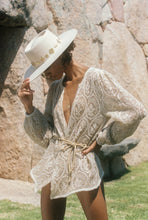 Load image into Gallery viewer, Seaside Boater