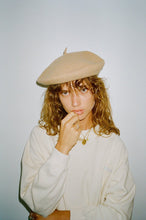 Load image into Gallery viewer, Beret - Camel
