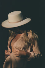 Load image into Gallery viewer, Ivory Rancher Boater
