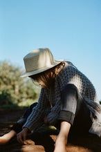 Load image into Gallery viewer, Yoli &amp; Otis - Palm Boater Kids
